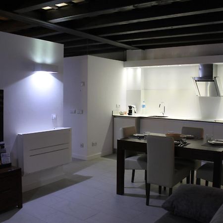 Apartaments Y Habitacions Entre Volcans Olot Εξωτερικό φωτογραφία